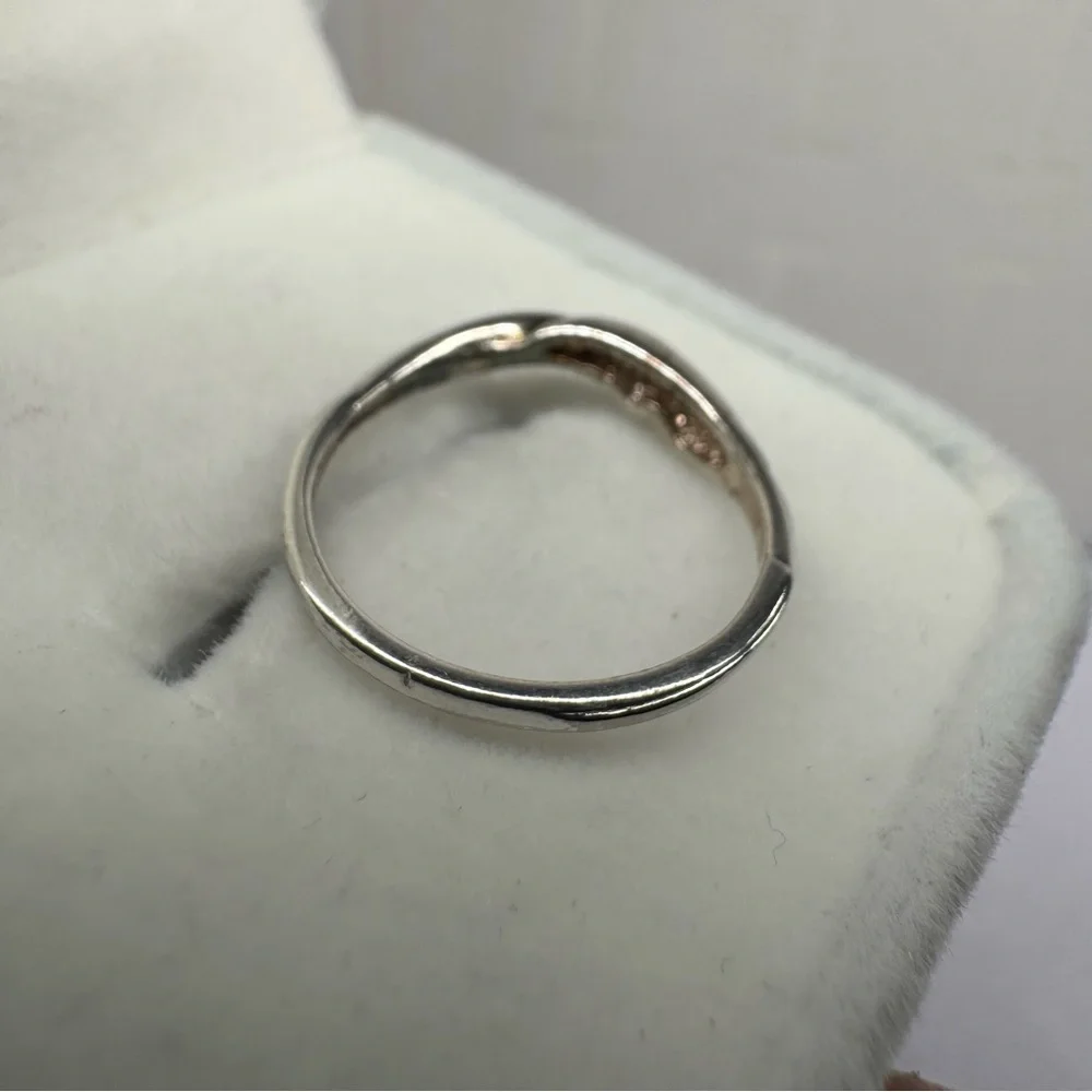 925 Sterling Silver Ring Thin Band Size 5.75